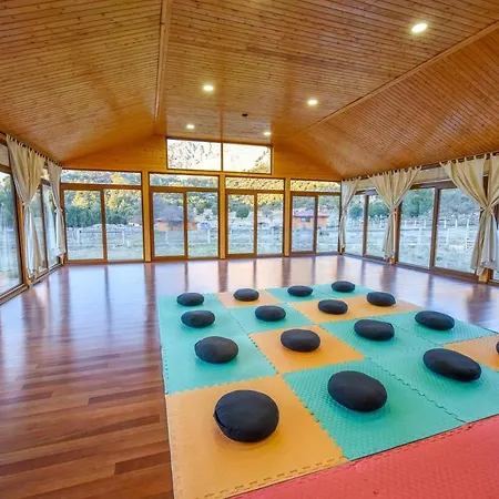 מלון Babakamp Eco Ranch& Retreat