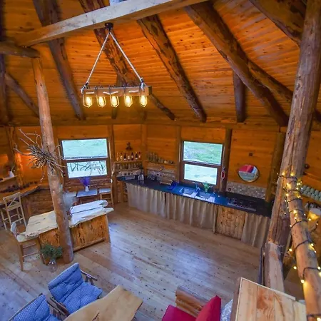 מלון Babakamp Eco Ranch& Retreat