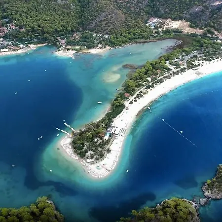 Babakamp Eco Ranch& Retreat Otel 4*