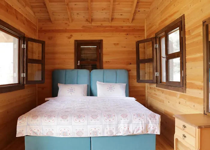 Babakamp Eco Ranch& Retreat 호텔 4*